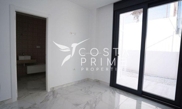 Resale - Villa  - Polop