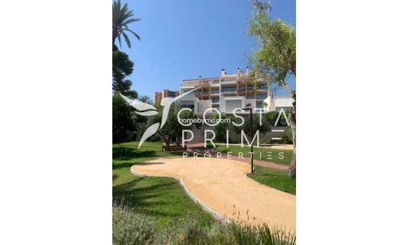 Resale - Apartment / Flat - Villajoyosa