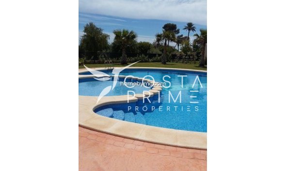 Resale - Apartment / Flat - Villajoyosa