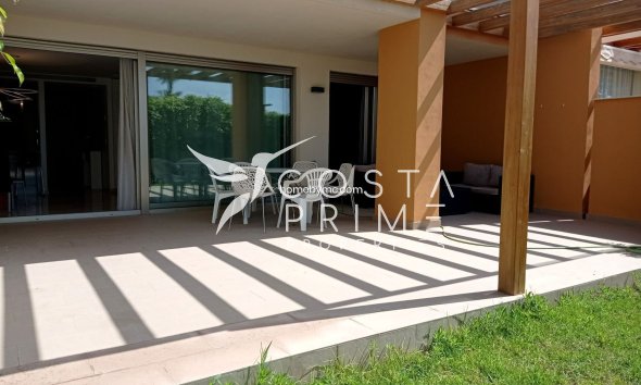 Resale - Apartment / Flat - Villajoyosa