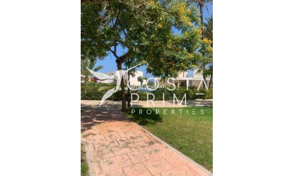 Resale - Apartment / Flat - Villajoyosa