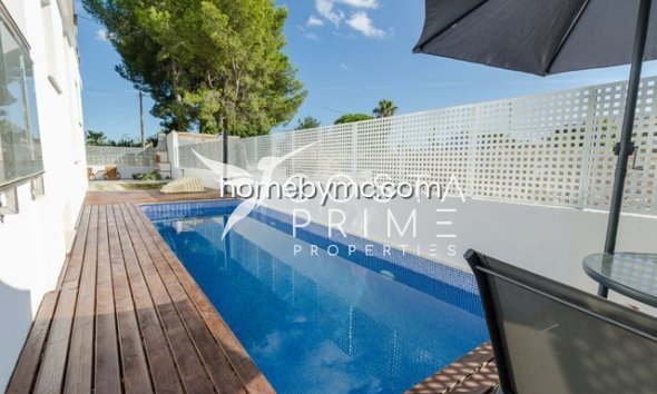 New build - Villa  - La Nucía