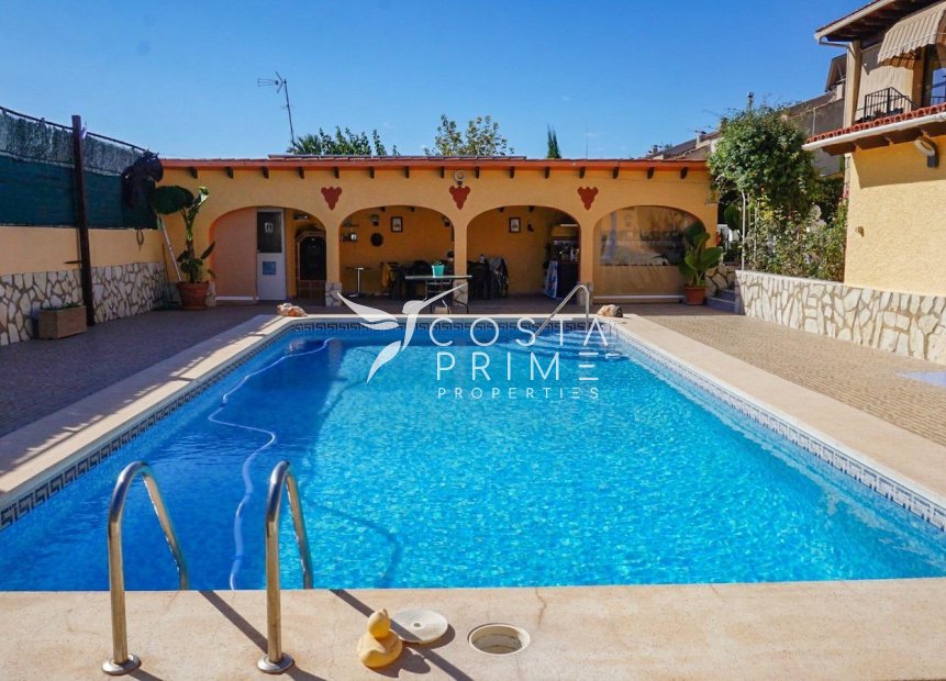 Resale - Villa  - La Nucía