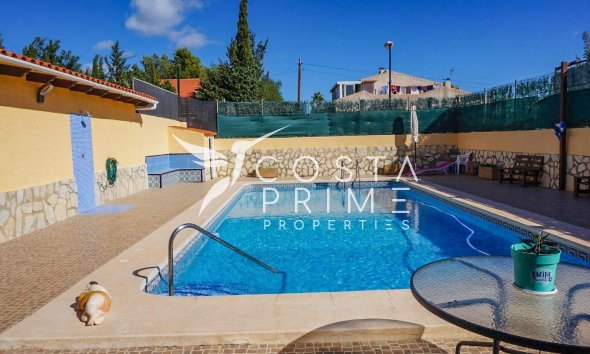 Resale - Villa  - La Nucía