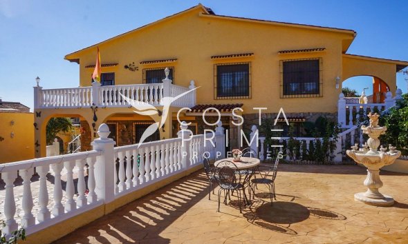 Resale - Villa  - La Nucía