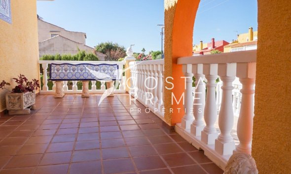 Resale - Villa  - La Nucía