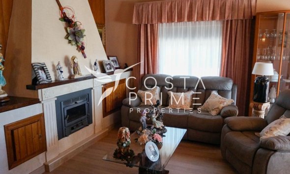 Resale - Villa  - La Nucía