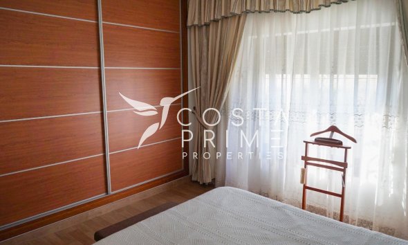 Resale - Villa  - La Nucía