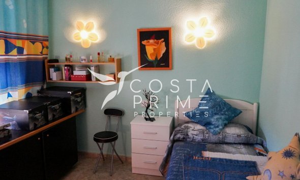 Resale - Villa  - La Nucía