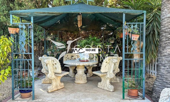 Resale - Villa  - Alfas del Pí