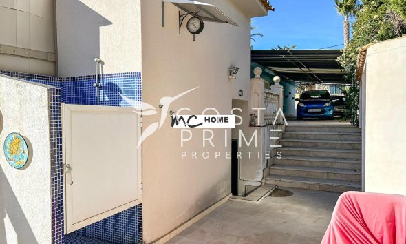 Resale - Villa  - Alfas del Pí