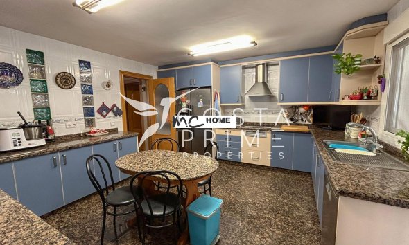 Resale - Villa  - Alfas del Pí