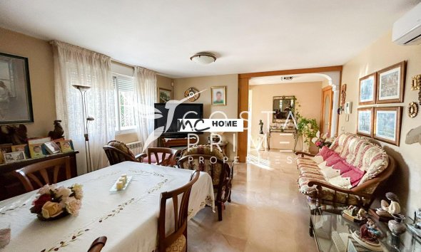 Resale - Villa  - Alfas del Pí