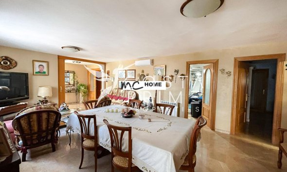 Resale - Villa  - Alfas del Pí