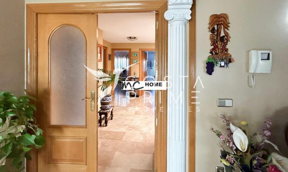 Resale - Villa  - Alfas del Pí