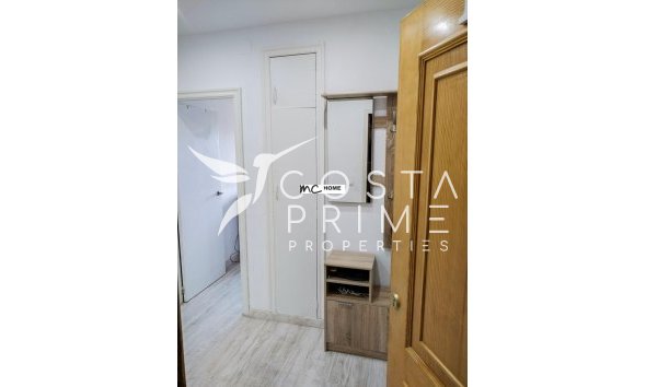 Resale - Apartment / Flat - La Nucía