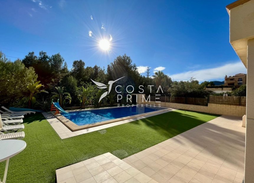 Odsprzedaż - Szalet - La Nucía