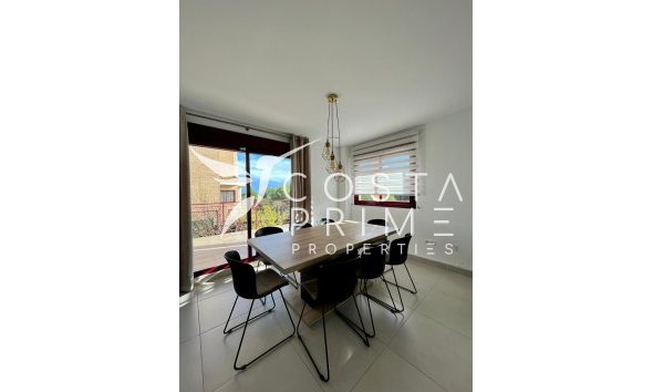 Odsprzedaż - Szalet - La Nucía