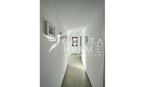 Odsprzedaż - Szalet - La Nucía