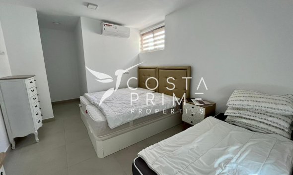 Odsprzedaż - Szalet - La Nucía