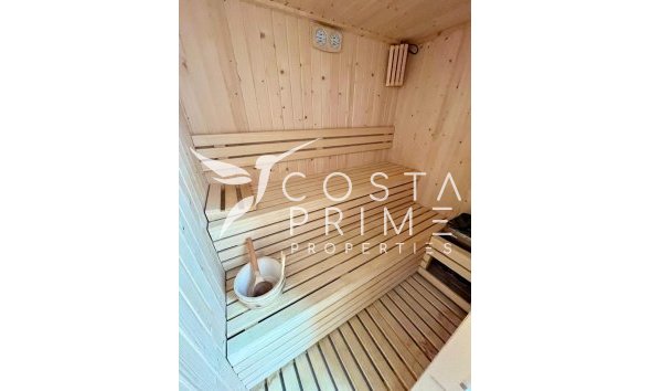 Odsprzedaż - Szalet - La Nucía