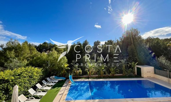 Odsprzedaż - Szalet - La Nucía