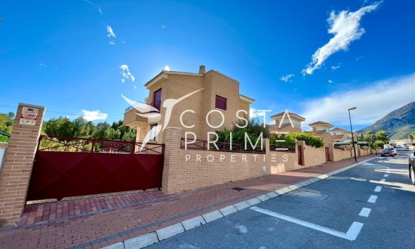 Odsprzedaż - Szalet - La Nucía