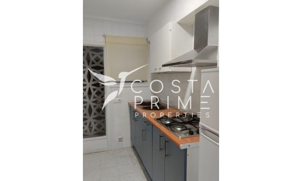 Resale - Apartment / Flat - Benidorm