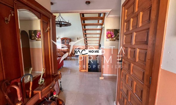 Resale - Villa  - Callosa d'en Sarrià