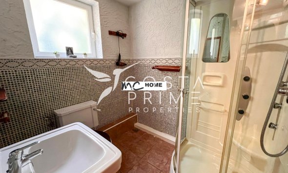 Resale - Villa  - Callosa d'en Sarrià