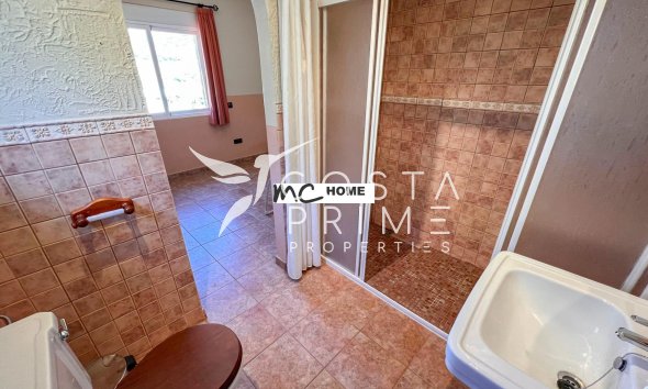 Resale - Villa  - Callosa d'en Sarrià