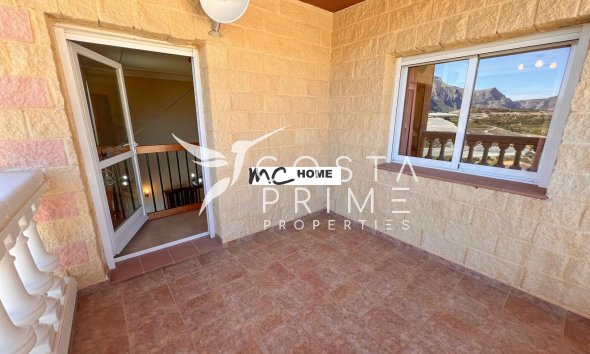 Resale - Villa  - Callosa d'en Sarrià
