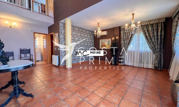 Resale - Villa  - Callosa d'en Sarrià