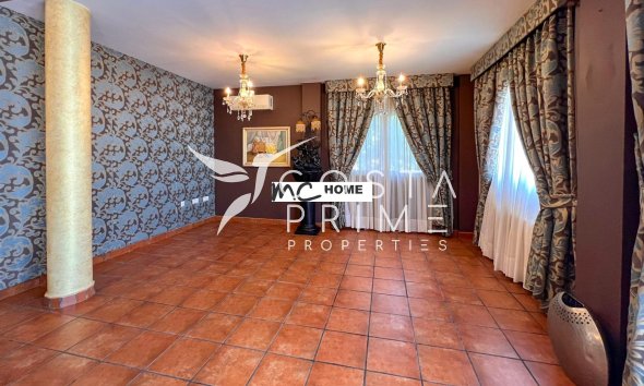 Resale - Villa  - Callosa d'en Sarrià