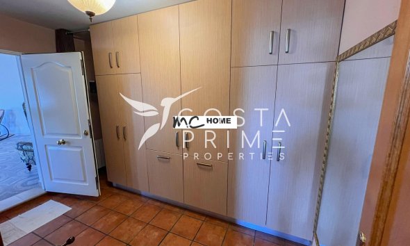 Resale - Villa  - Callosa d'en Sarrià