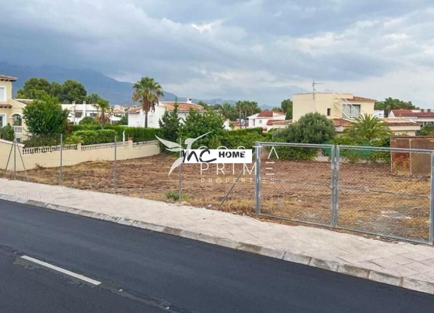 Resale - Plot / Land - La Nucía