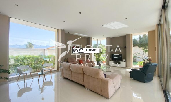 Resale - Villa  - Alfas del Pí