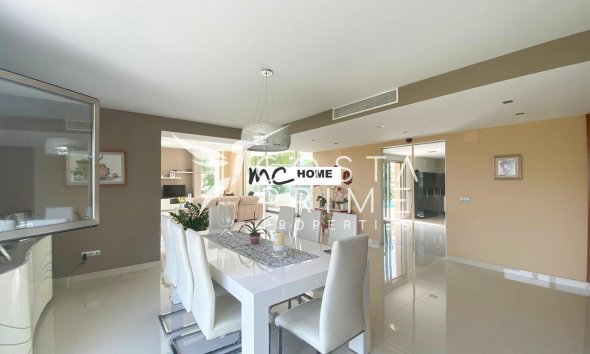 Resale - Villa  - Alfas del Pí