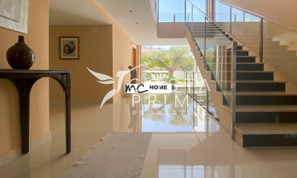 Resale - Villa  - Alfas del Pí