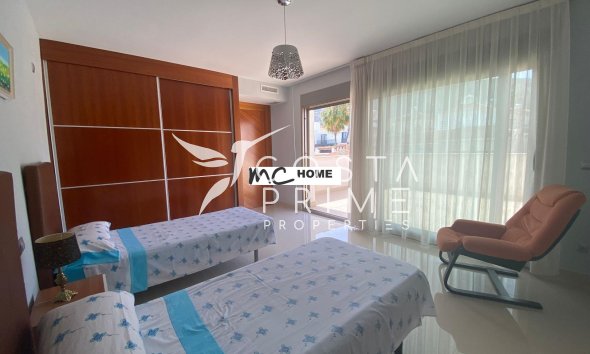 Resale - Villa  - Alfas del Pí