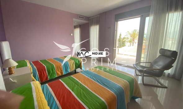 Resale - Villa  - Alfas del Pí