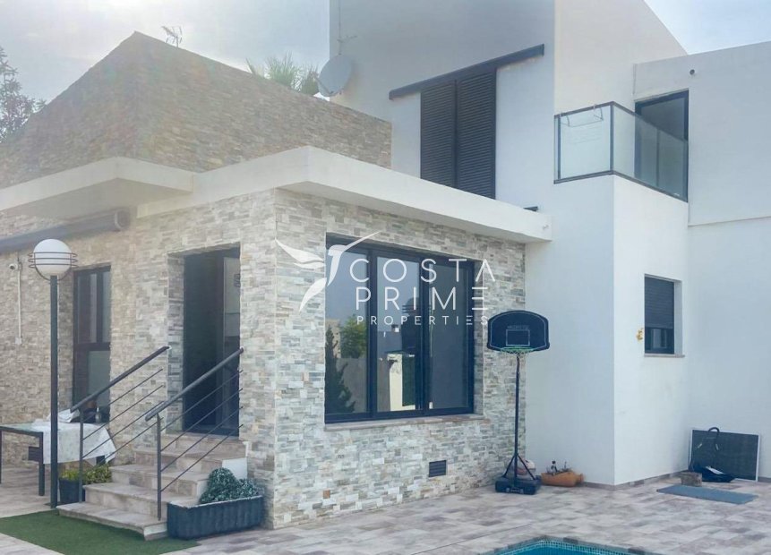 Resale - Villa  - Polop