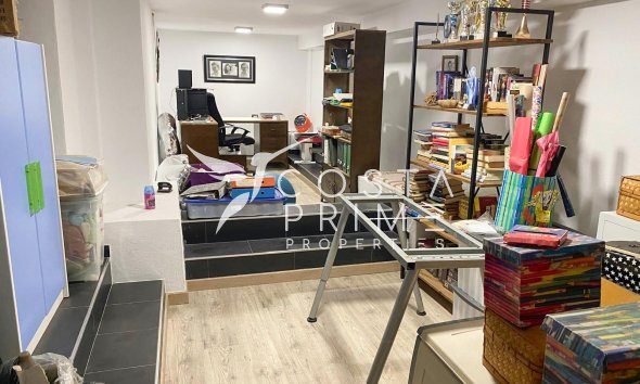 Resale - Villa  - Polop