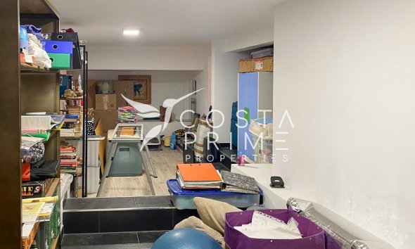 Resale - Villa  - Polop