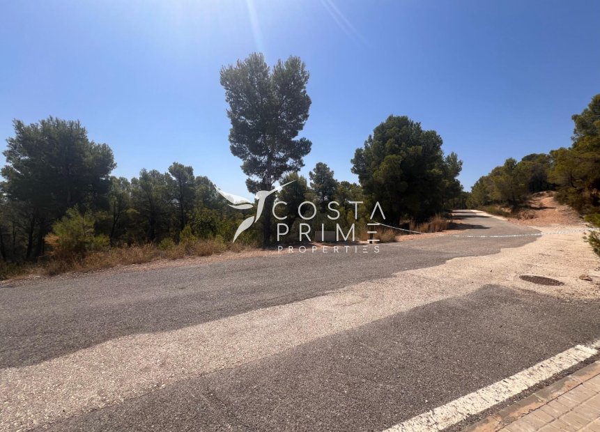 Resale - Plot / Land - Polop