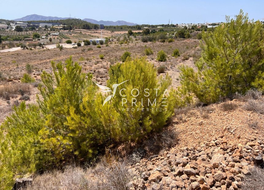 Resale - Plot / Land - Polop