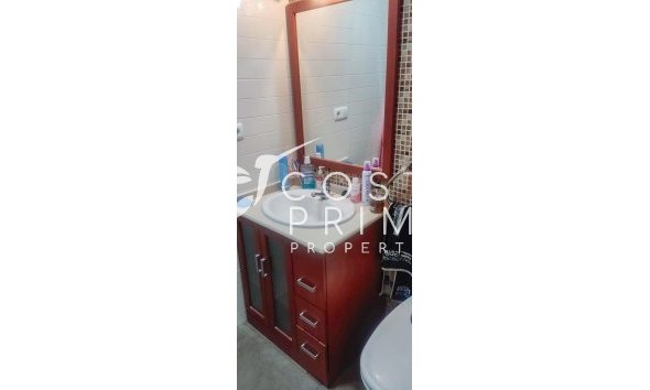 Resale - Apartment / Flat - Benidorm