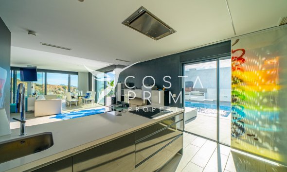 Resale - Villa  - Finestrat