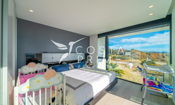 Resale - Villa  - Finestrat