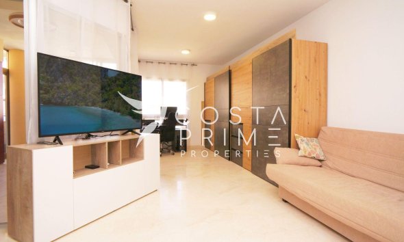 Resale - Apartment / Flat - Villajoyosa